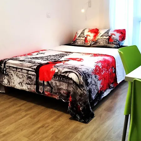 Lejlighed Cozy Studio With Extra Beds In *